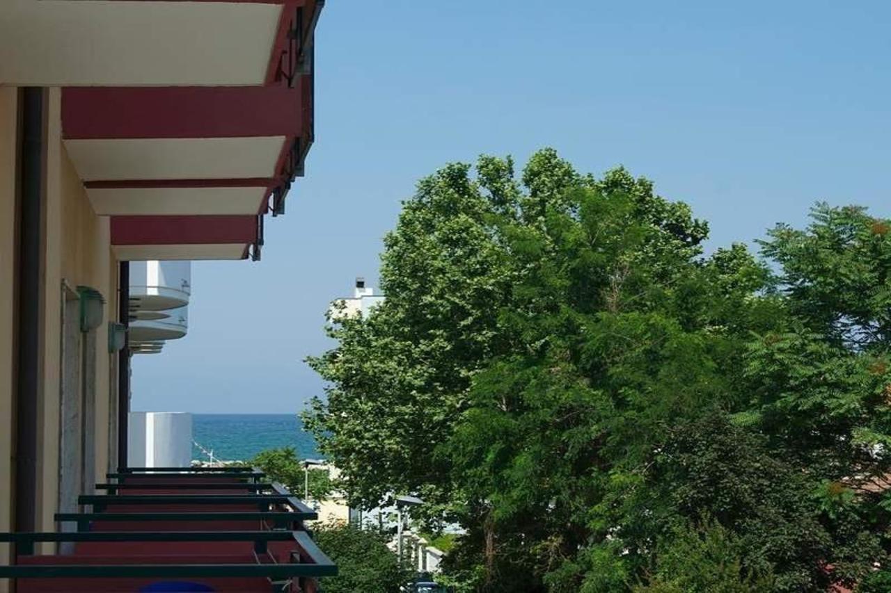 Aron Hotel Rimini Exterior photo